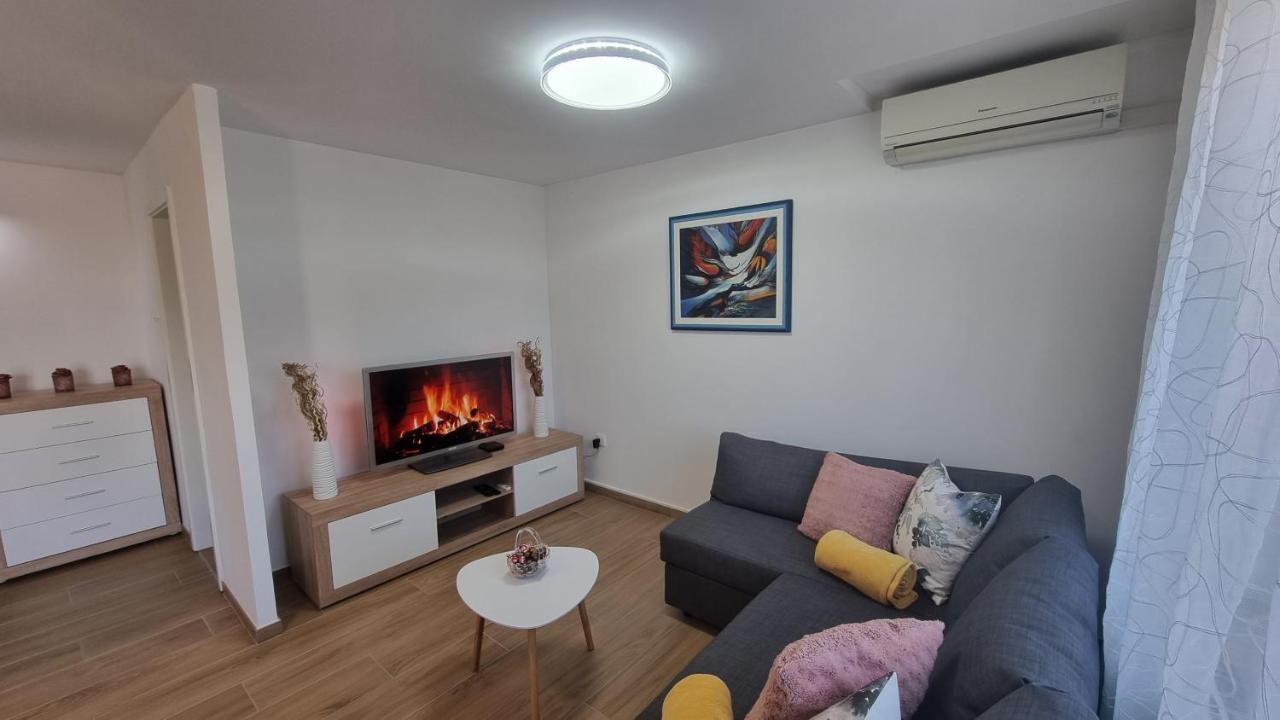 Harmony Apartment コペル エクステリア 写真